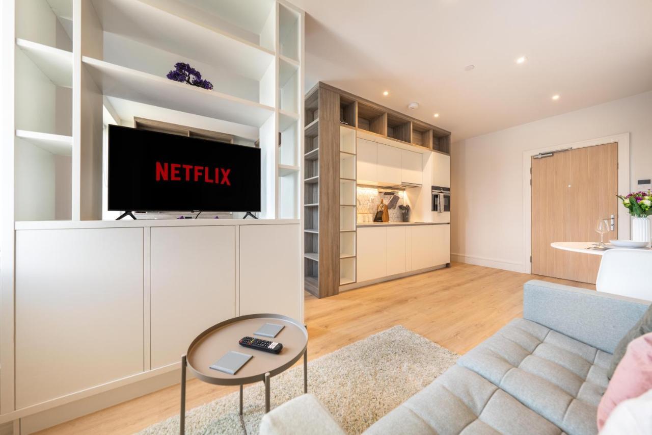 Cozy Apartments - Free Wifi And Parking Onsite Feltham Zewnętrze zdjęcie