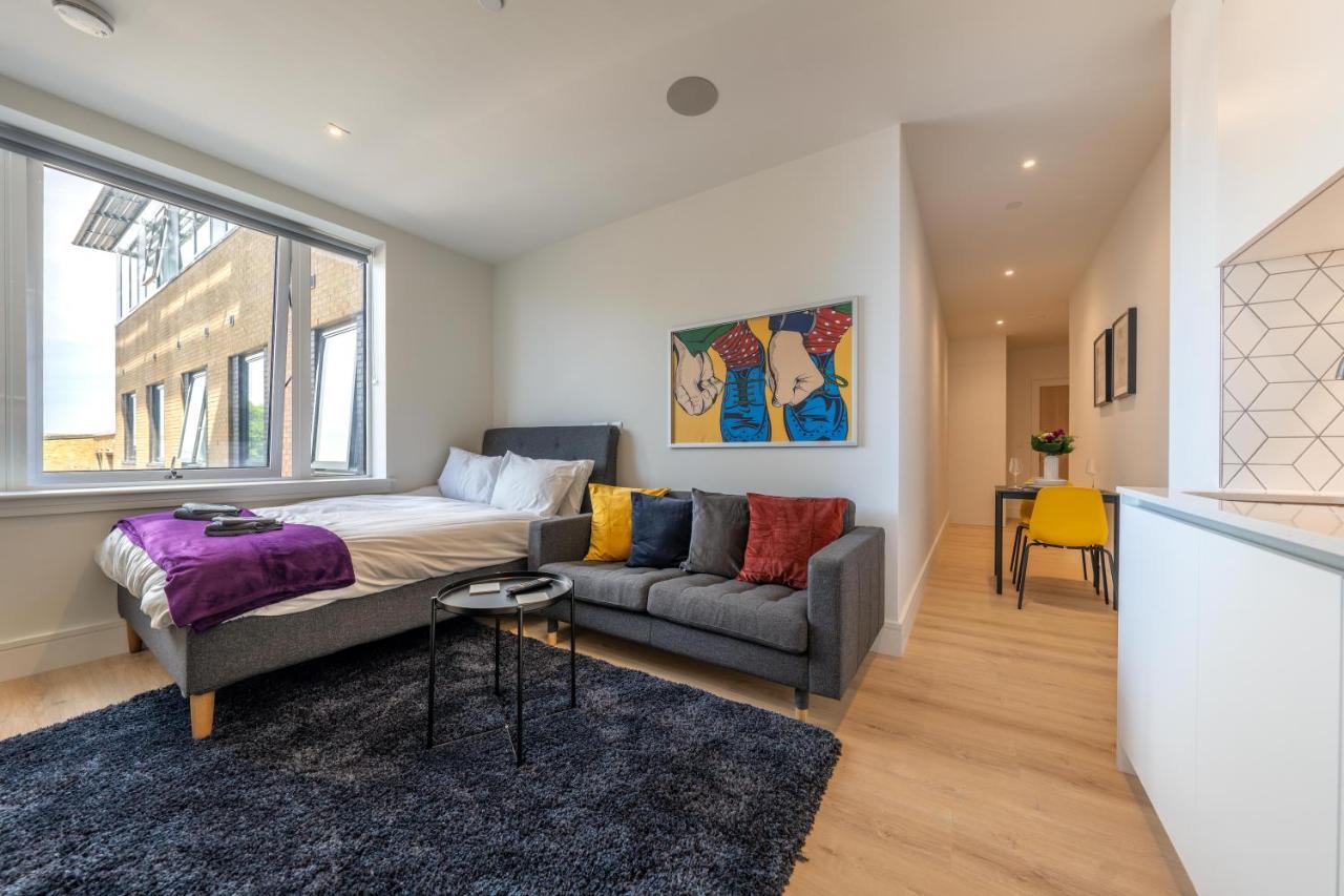 Cozy Apartments - Free Wifi And Parking Onsite Feltham Zewnętrze zdjęcie